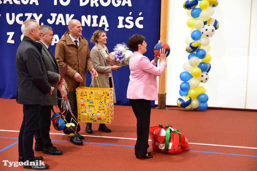 Lińsk: Uroczyście odebrano inwestycję przy Szkole Podstawowej