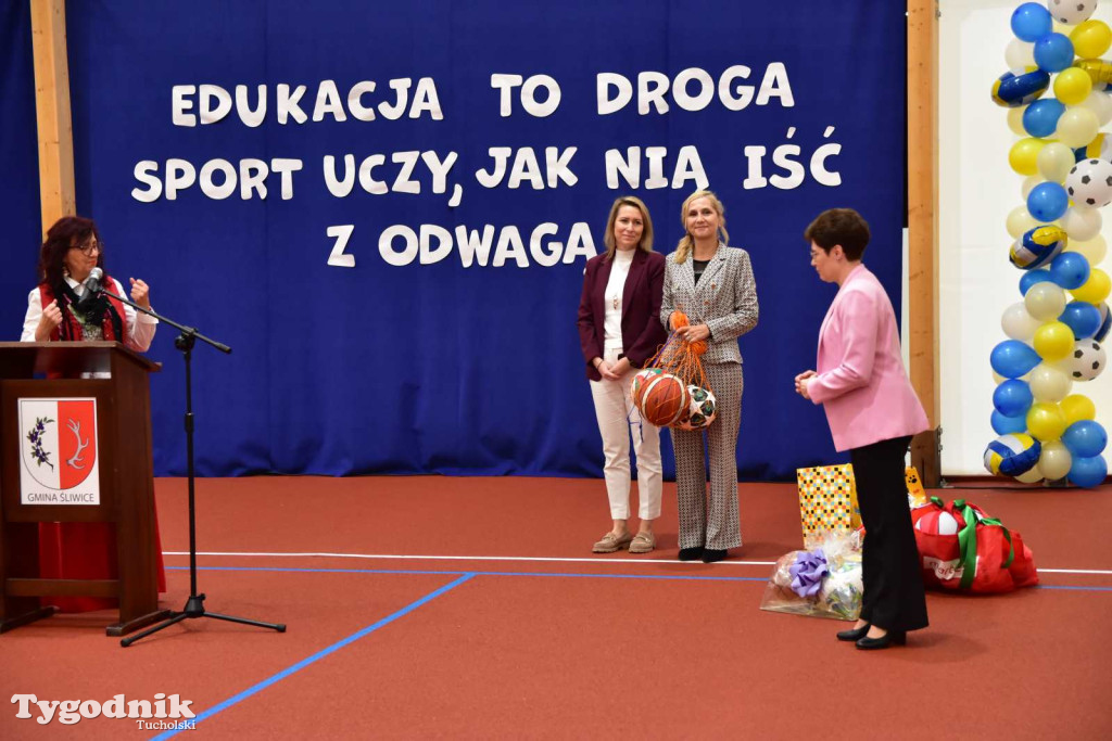 Lińsk: Uroczyście odebrano inwestycję przy Szkole Podstawowej