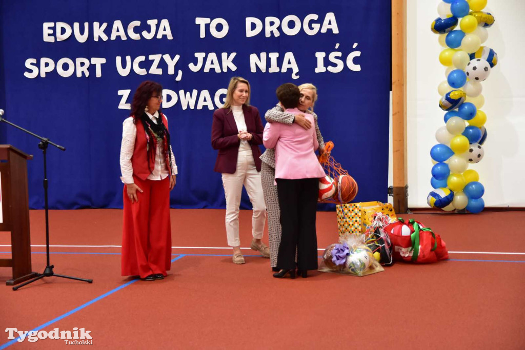 Lińsk: Uroczyście odebrano inwestycję przy Szkole Podstawowej