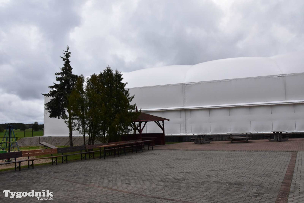Lińsk: Uroczyście odebrano inwestycję przy Szkole Podstawowej