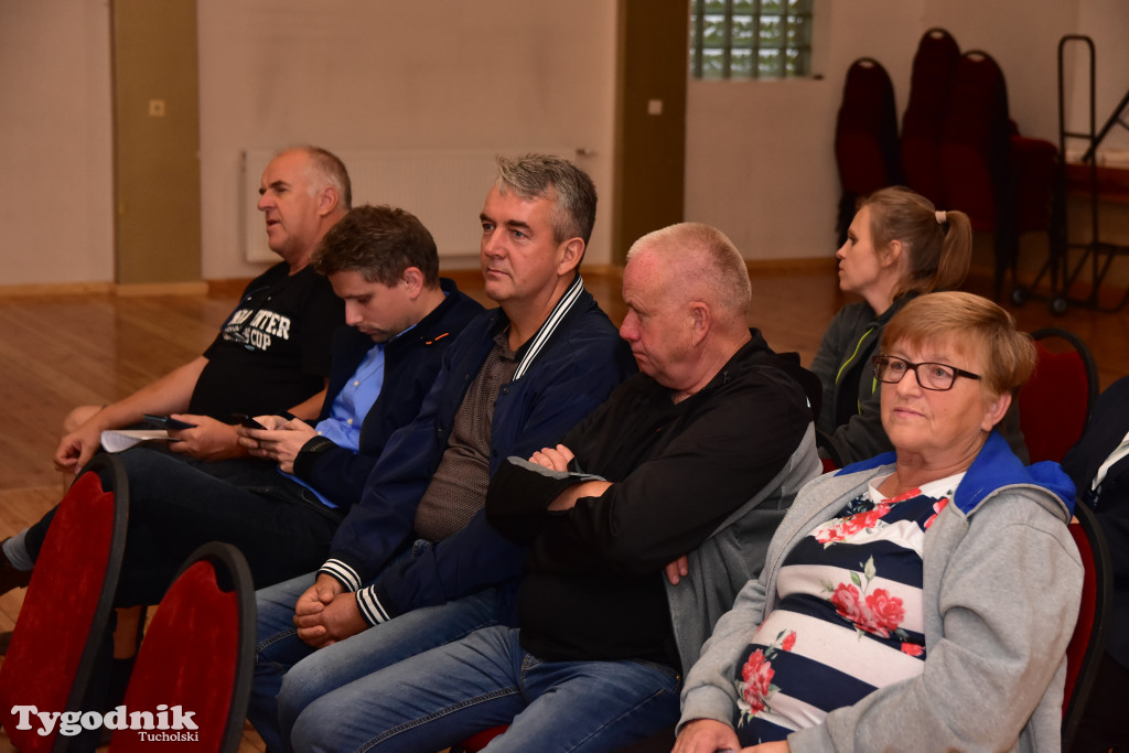 Czy fundusz sołecki to fundusz od dróg? Bysław i pytania, na co powinna właściwie iść sołecka kasa