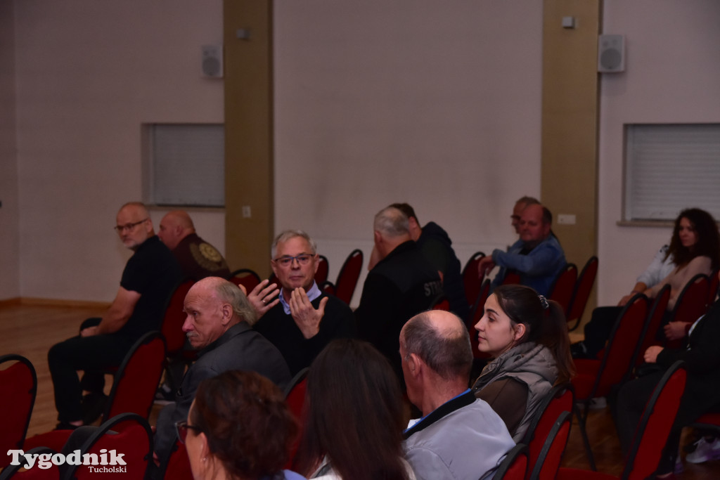 Czy fundusz sołecki to fundusz od dróg? Bysław i pytania, na co powinna właściwie iść sołecka kasa