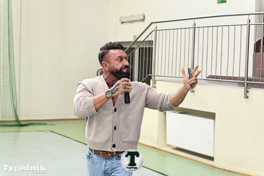 Poruszamy Polskę. SP Cekcyn i wizyta Leszka Klimasa