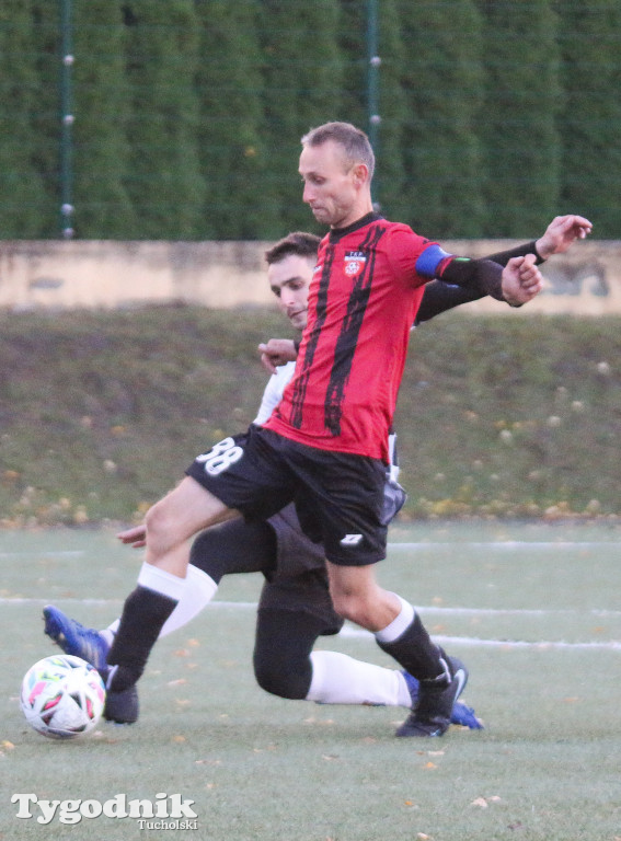 Klasa B: TKP Tuchola - Fuks Wielowicz 1:4 (0:2)