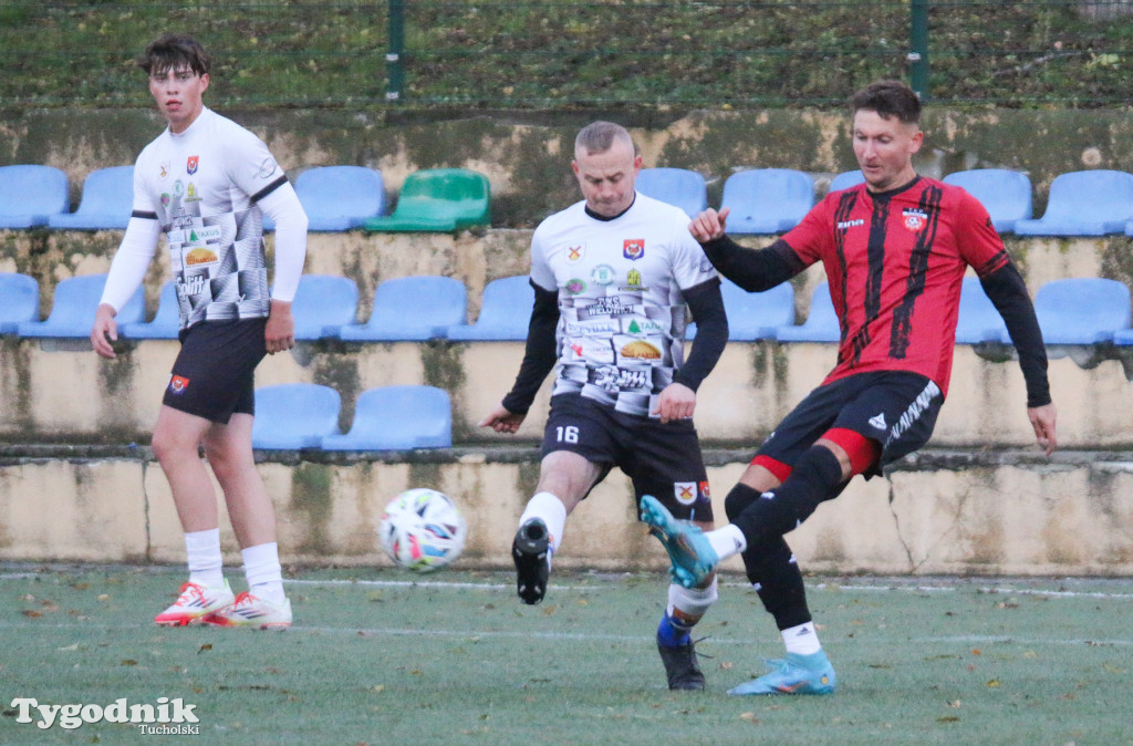 Klasa B: TKP Tuchola - Fuks Wielowicz 1:4 (0:2)