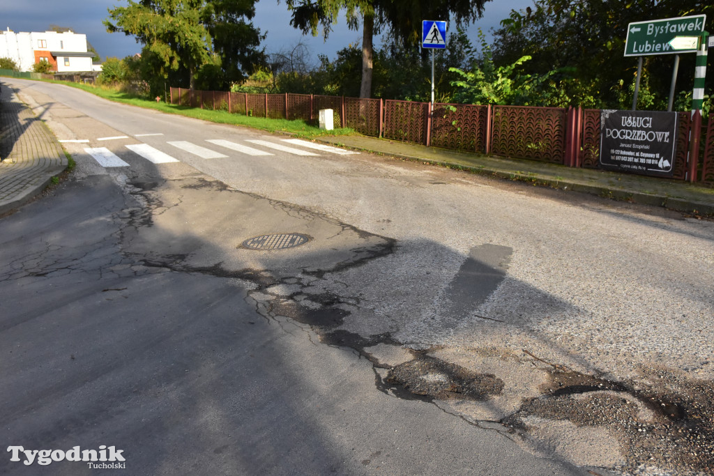 Co z drogami powiatowymi na naszym terenie? Minikowo dociska starostę i drogowców