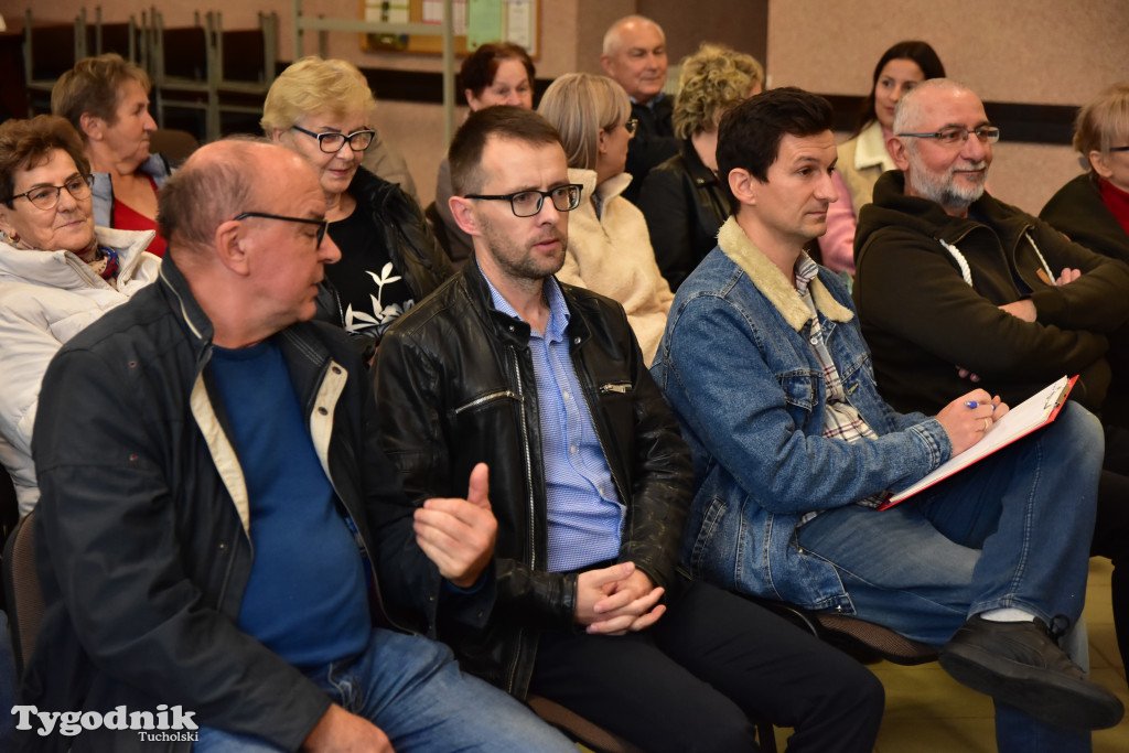 Co z drogami powiatowymi na naszym terenie? Minikowo dociska starostę i drogowców