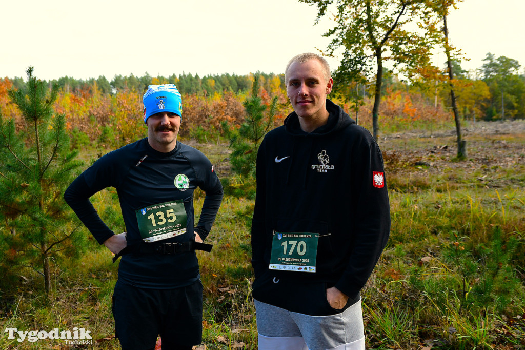 XVI Bieg św. Huberta / START – nordic walking i bieg