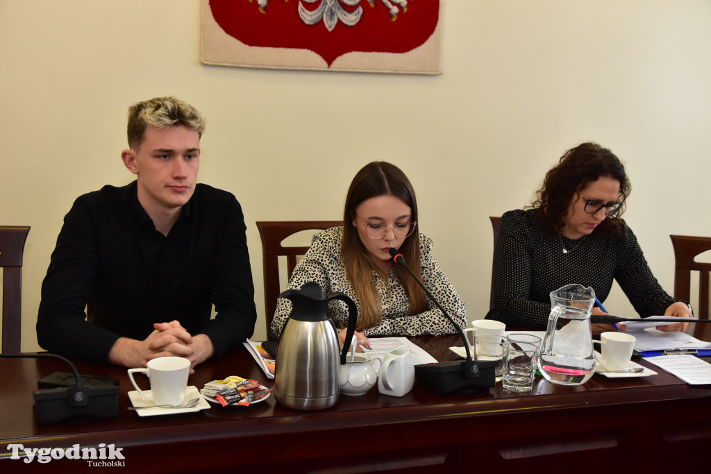 Młodzież o wykluczeniu komunikacyjnym w powiecie tucholskim. Skala problemu jest ogromna