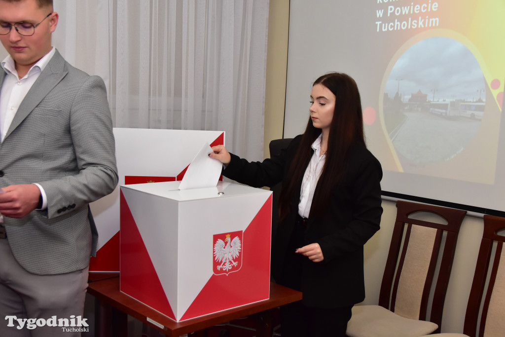 Młodzież o wykluczeniu komunikacyjnym w powiecie tucholskim. Skala problemu jest ogromna