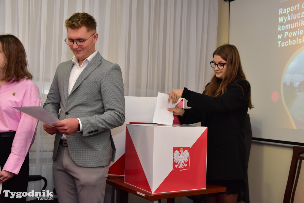 Młodzież o wykluczeniu komunikacyjnym w powiecie tucholskim. Skala problemu jest ogromna