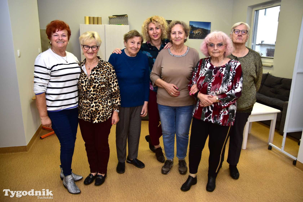 Dzieci z SP nr 2 z wizytą w Klubie seniora w Tucholi
