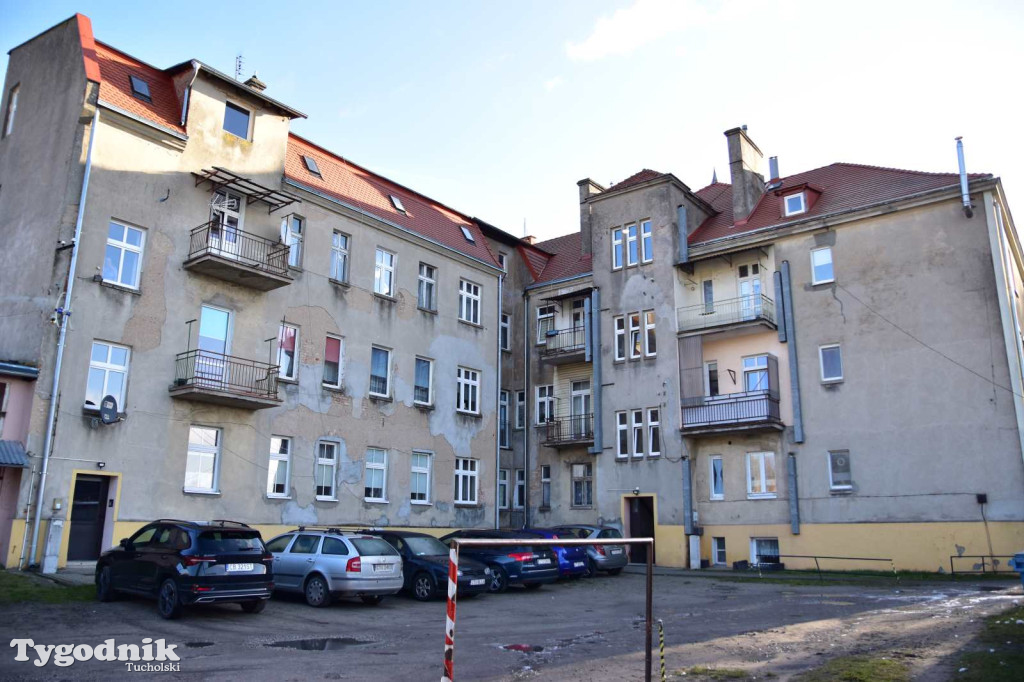 Pożar skupu złomu, stolarni, warsztatu w Tucholi – 31.10.25 r.