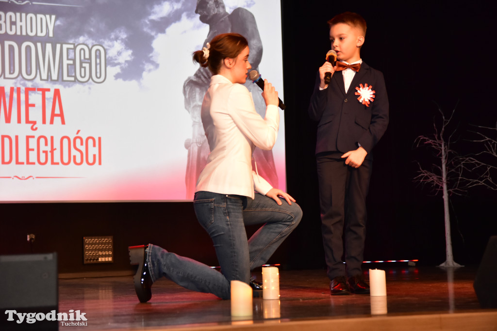 Śliwice: W wyjątkowy sposób upamiętnili najważniejsze lata dla naszego narodu