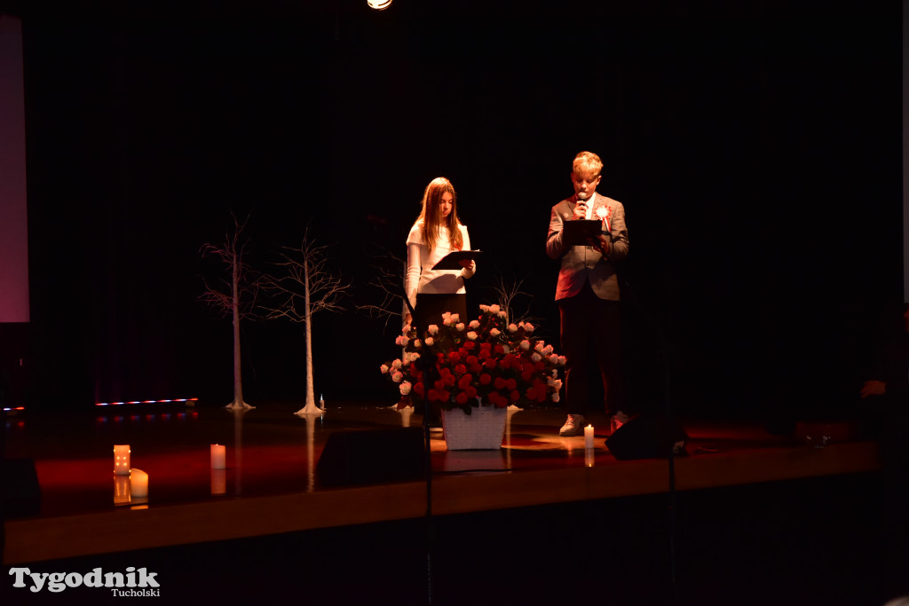 Śliwice: W wyjątkowy sposób upamiętnili najważniejsze lata dla naszego narodu