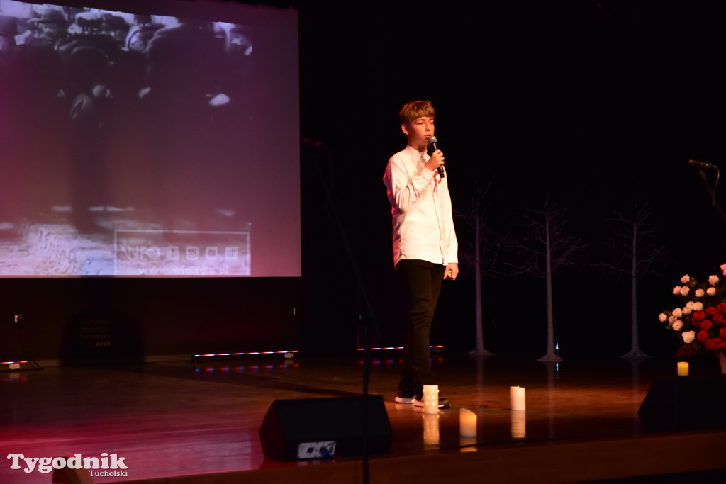 Śliwice: W wyjątkowy sposób upamiętnili najważniejsze lata dla naszego narodu