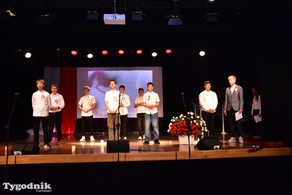 Śliwice: W wyjątkowy sposób upamiętnili najważniejsze lata dla naszego narodu