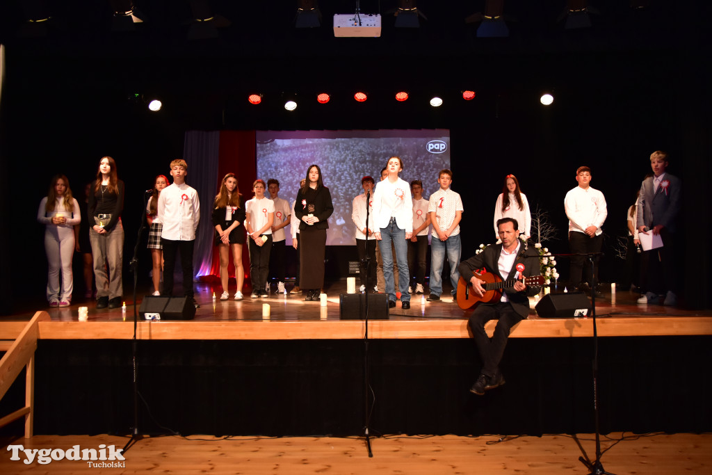 Śliwice: W wyjątkowy sposób upamiętnili najważniejsze lata dla naszego narodu