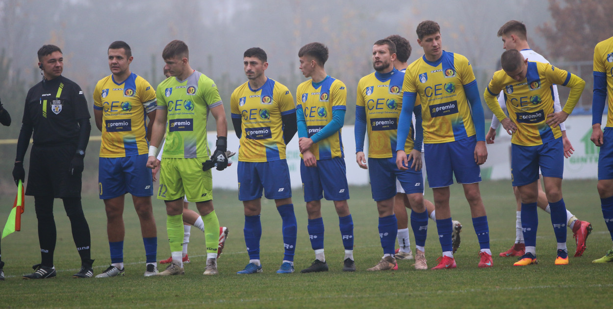 Klasa okręgowa: Rawys CEO Raciąż - MUKS CWZS Bydgoszcz 6:1 (1:1)