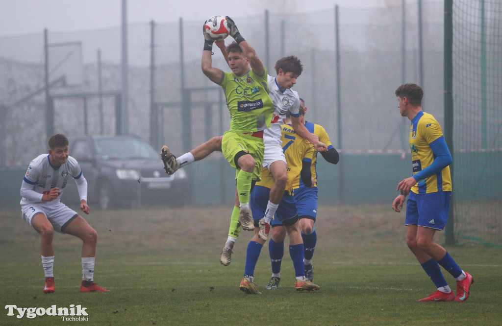 Klasa okręgowa: Rawys CEO Raciąż - MUKS CWZS Bydgoszcz 6:1 (1:1)