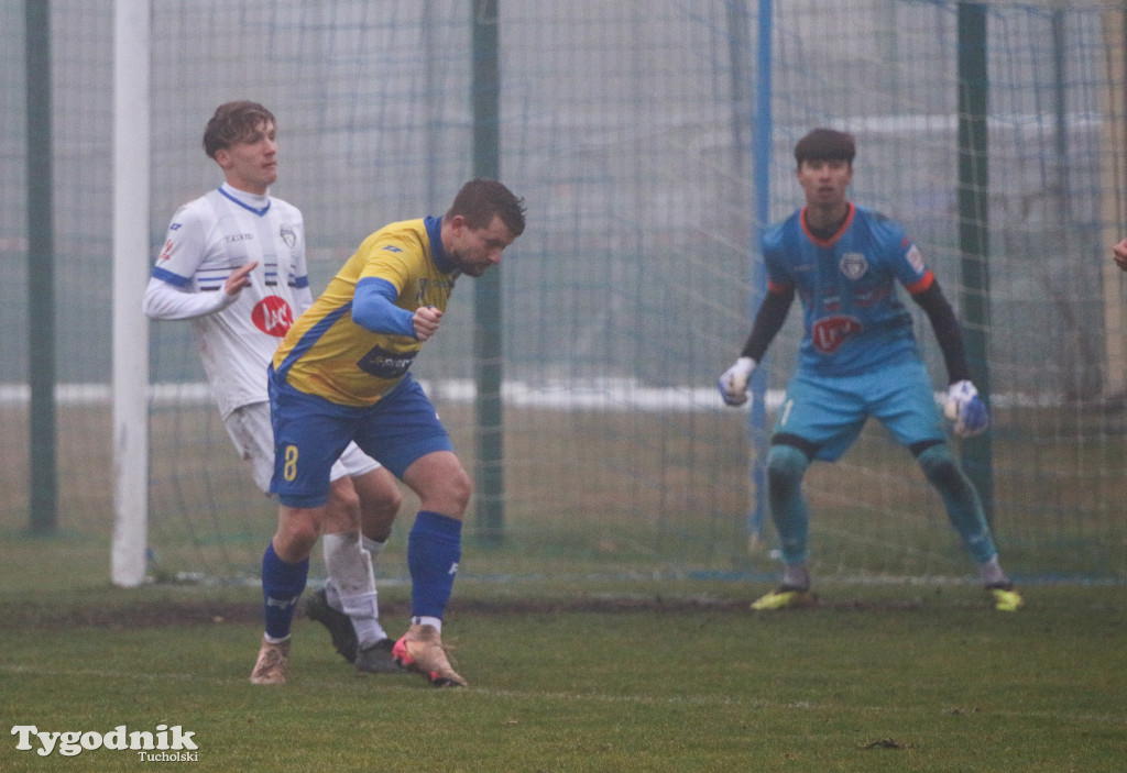 Klasa okręgowa: Rawys CEO Raciąż - MUKS CWZS Bydgoszcz 6:1 (1:1)