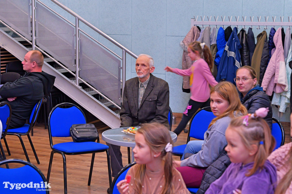 Cekcyn i konkurs fotograficzny z niebem w tle