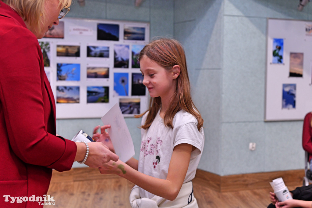 Cekcyn i konkurs fotograficzny z niebem w tle