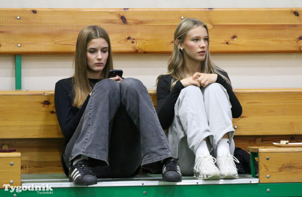 Siatkówka - liga wojewódzka młodziczek: dwa turnieje w Tucholi