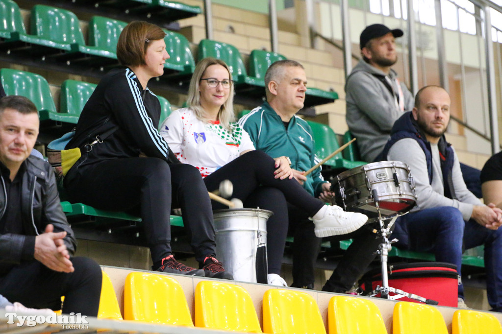 Siatkówka - liga wojewódzka młodziczek: dwa turnieje w Tucholi