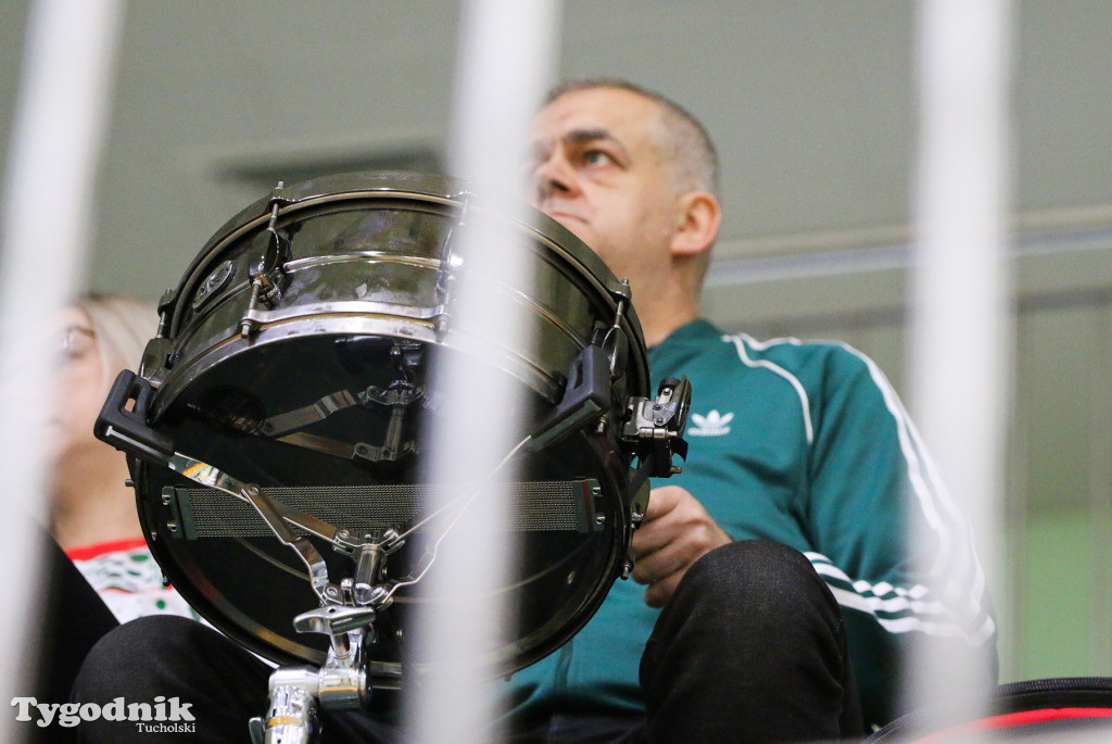 Siatkówka - liga wojewódzka młodziczek: dwa turnieje w Tucholi