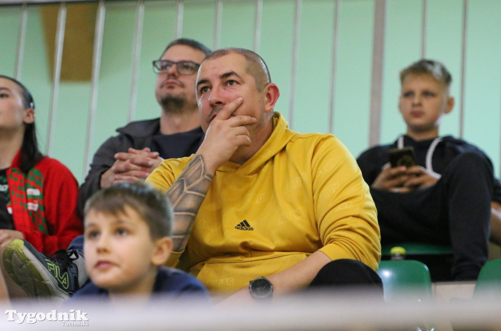 Siatkówka - liga wojewódzka młodziczek: dwa turnieje w Tucholi