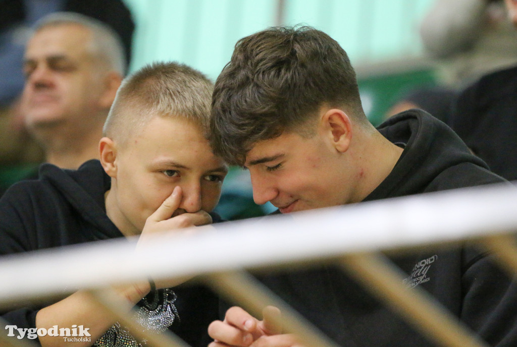 Siatkówka - liga wojewódzka młodziczek: dwa turnieje w Tucholi