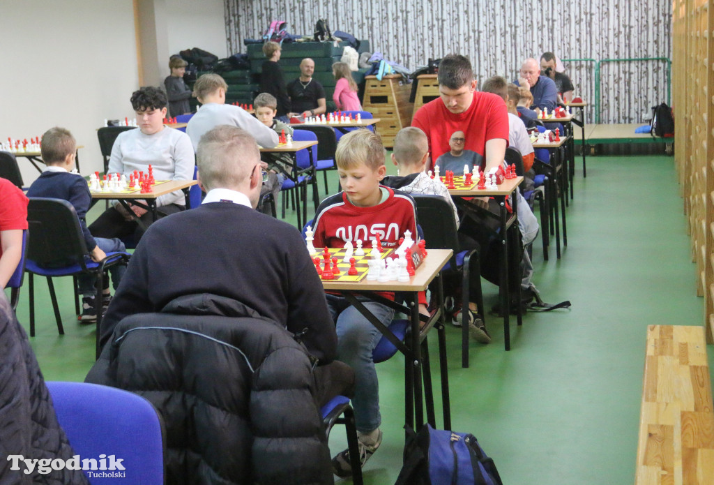 Szachy: turniej w ramach bloku sportowego na Święto Niepodległości