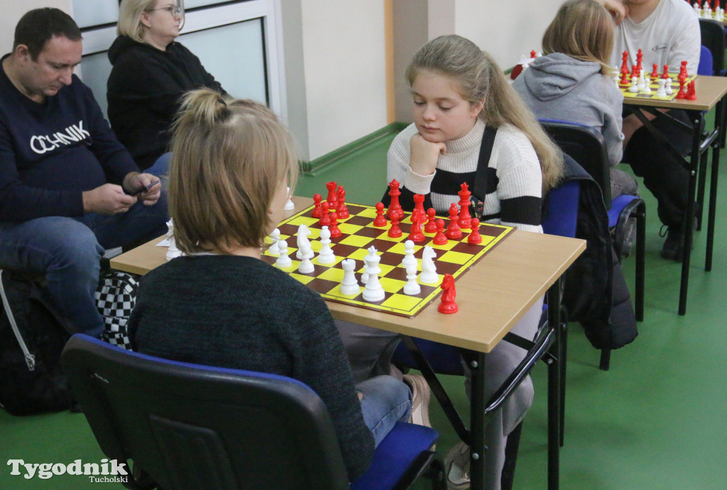 Szachy: turniej w ramach bloku sportowego na Święto Niepodległości