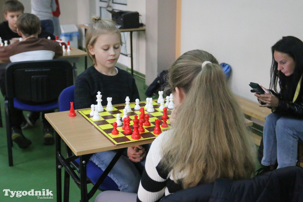 Szachy: turniej w ramach bloku sportowego na Święto Niepodległości