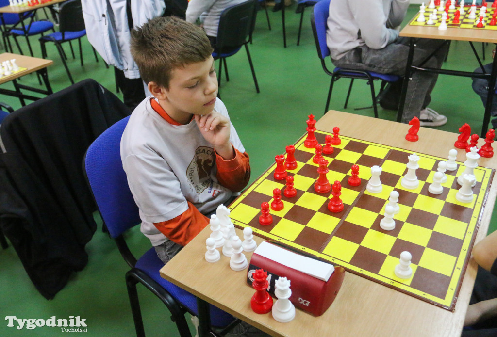 Szachy: turniej w ramach bloku sportowego na Święto Niepodległości