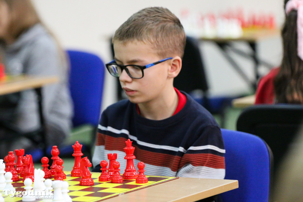 Szachy: turniej w ramach bloku sportowego na Święto Niepodległości