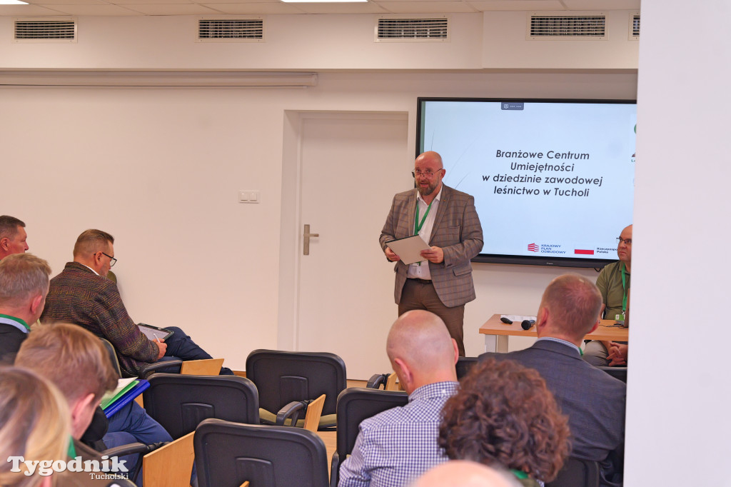 Lasy Społeczne pod lupą w Tucholi