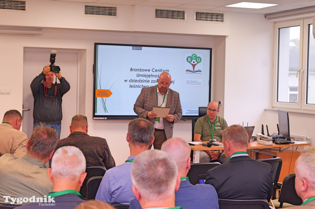 Lasy Społeczne pod lupą w Tucholi