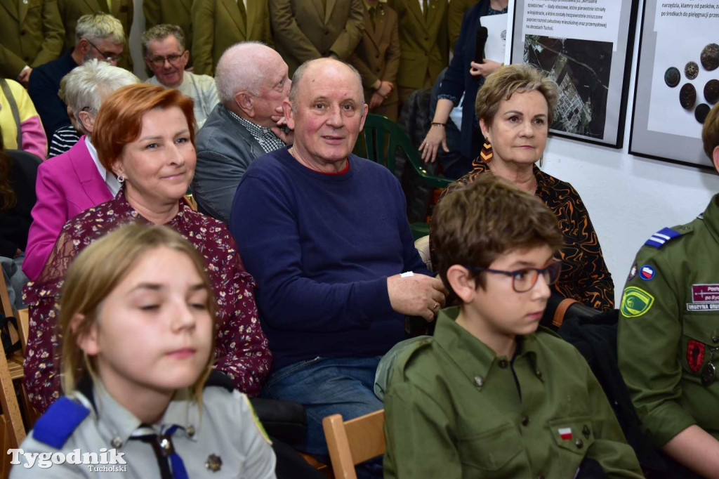 Otwarcie wystawy o obozie jenieckim w Tucholi