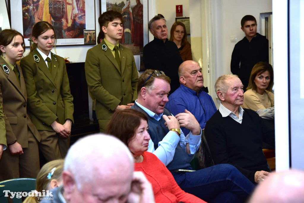 Otwarcie wystawy o obozie jenieckim w Tucholi