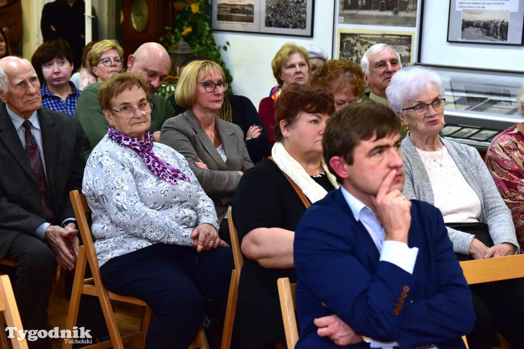 Otwarcie wystawy o obozie jenieckim w Tucholi