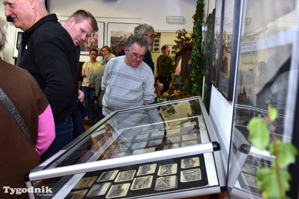 Otwarcie wystawy o obozie jenieckim w Tucholi