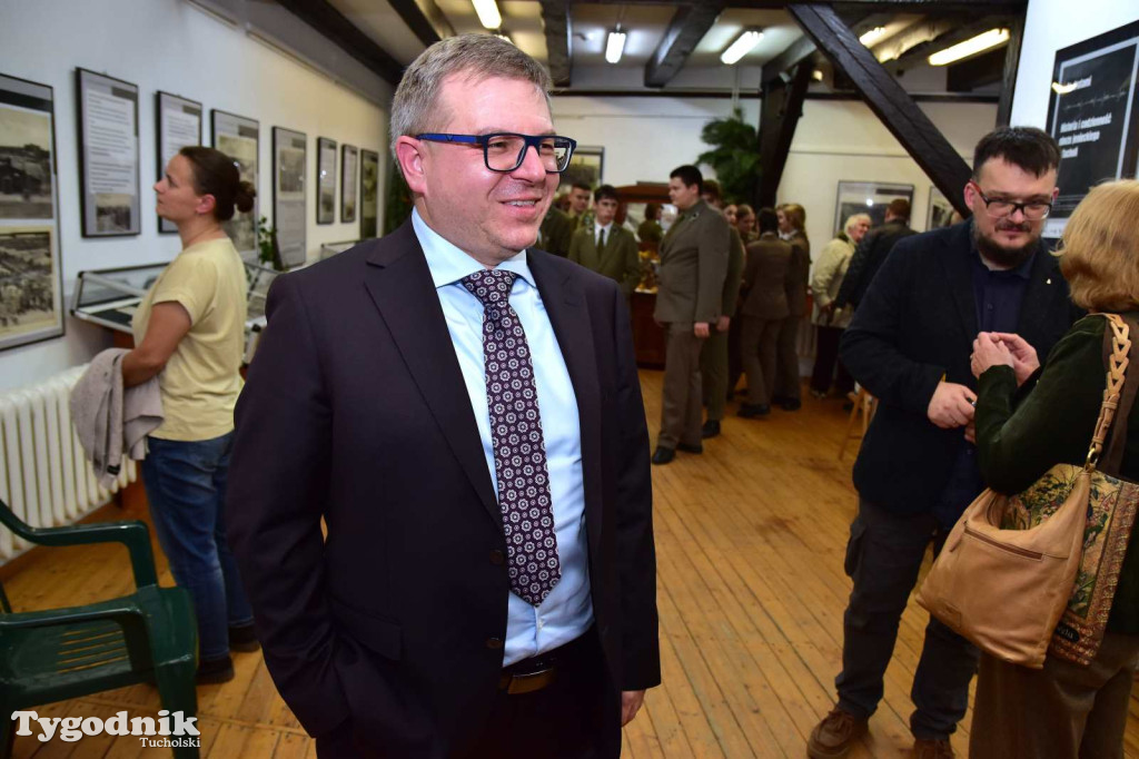 Otwarcie wystawy o obozie jenieckim w Tucholi