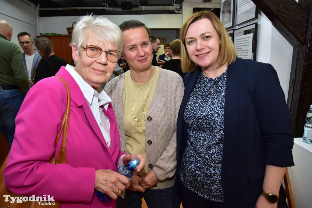 Otwarcie wystawy o obozie jenieckim w Tucholi