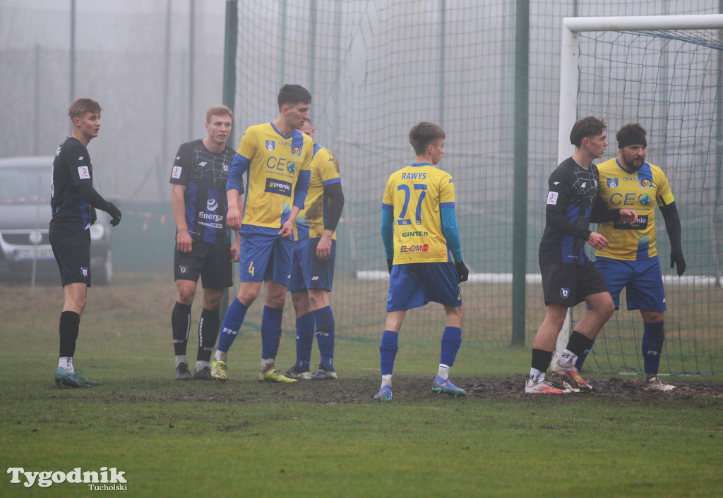 Klasa okręgowa: Rawys CEO Raciąż - Zawisza II Bydgoszcz 4:2 (3:2)