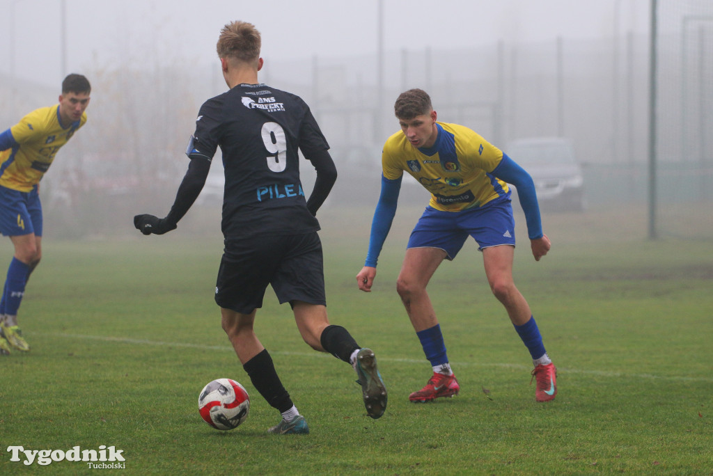 Klasa okręgowa: Rawys CEO Raciąż - Zawisza II Bydgoszcz 4:2 (3:2)