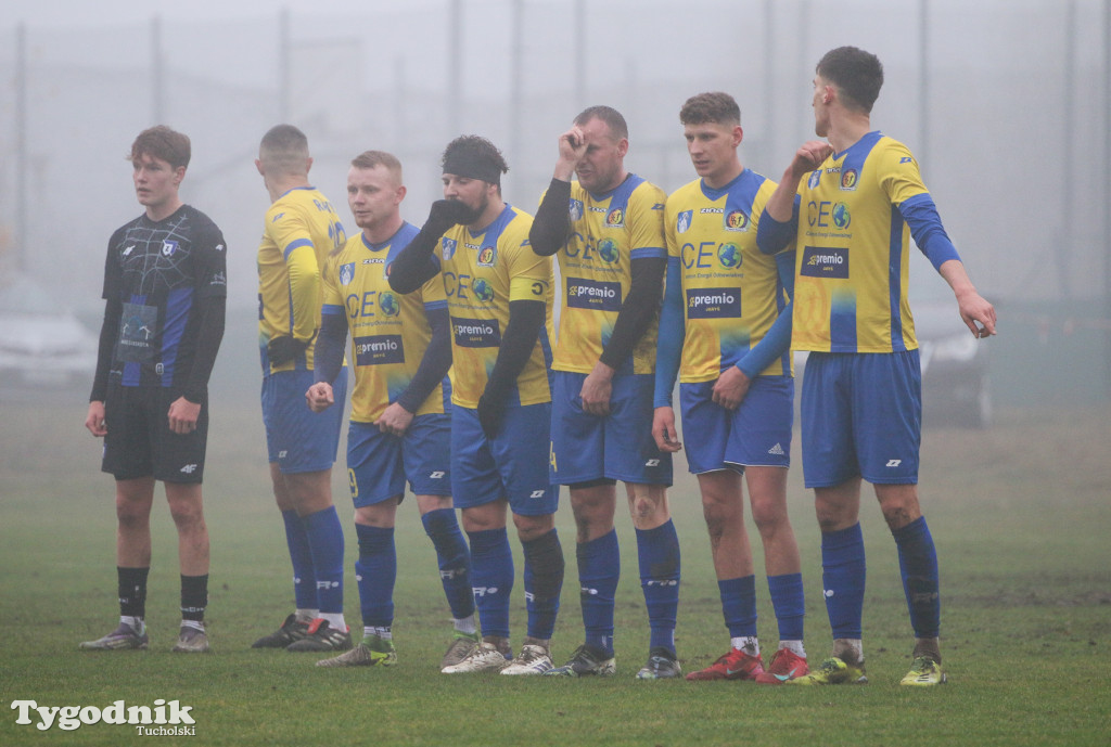 Klasa okręgowa: Rawys CEO Raciąż - Zawisza II Bydgoszcz 4:2 (3:2)