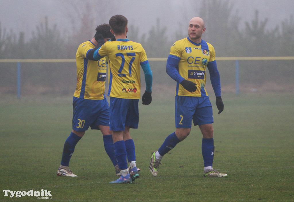 Klasa okręgowa: Rawys CEO Raciąż - Zawisza II Bydgoszcz 4:2 (3:2)