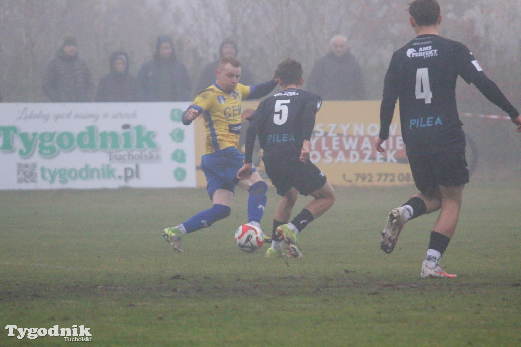 Klasa okręgowa: Rawys CEO Raciąż - Zawisza II Bydgoszcz 4:2 (3:2)